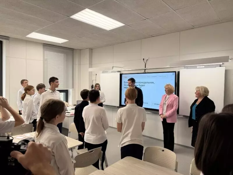 Фото #8 для статьи «В Московской области состоялось открытие новой гимназии»