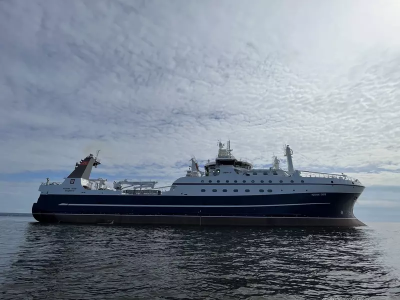 Изображение №2 для публикации «судостроение: БМРТ Механик Сизов успешно прошел промысловые испытания»