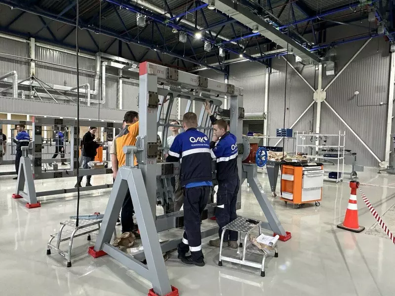 В Технокомплексе ПЦ КнА состоялся запуск новой линии по производству дверей для самолета 100