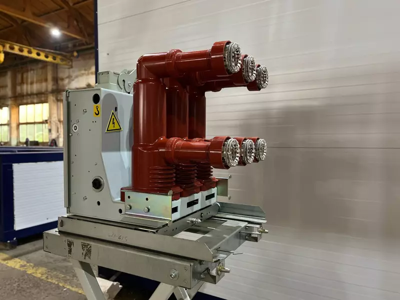 ЧЗЭО запустил контрактное производство вакуумных выключателей под собственным брендом