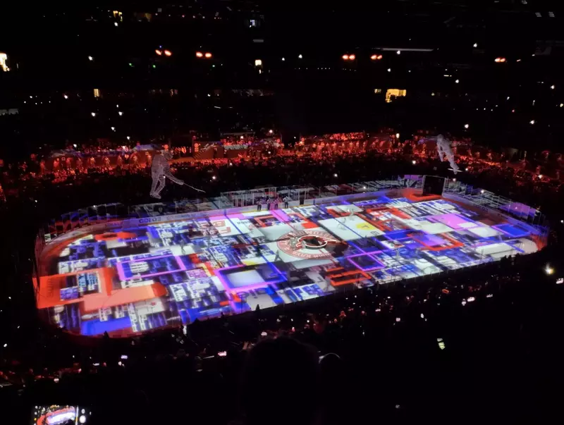 Изображение #10 для «В Екатеринбурге открылась УГМК Арена»