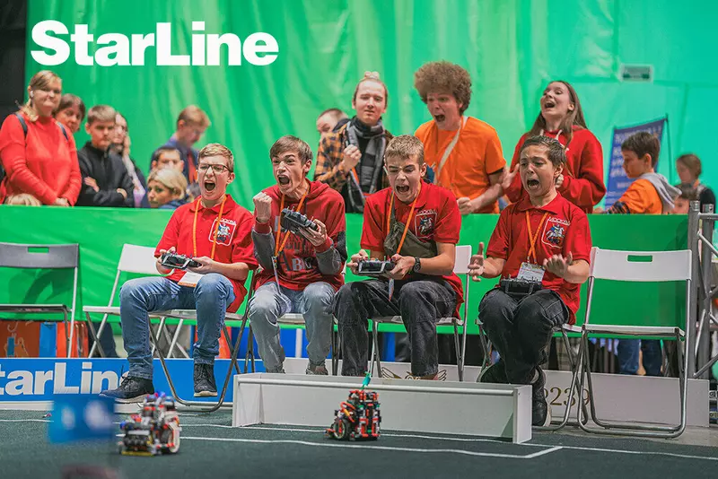 В Петербурге завершился детский Международный фестиваль РобоФинист 2023