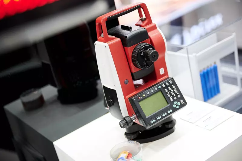 В Ростехе разработали первый отечественный высокоточный прибор для геодезических измерений