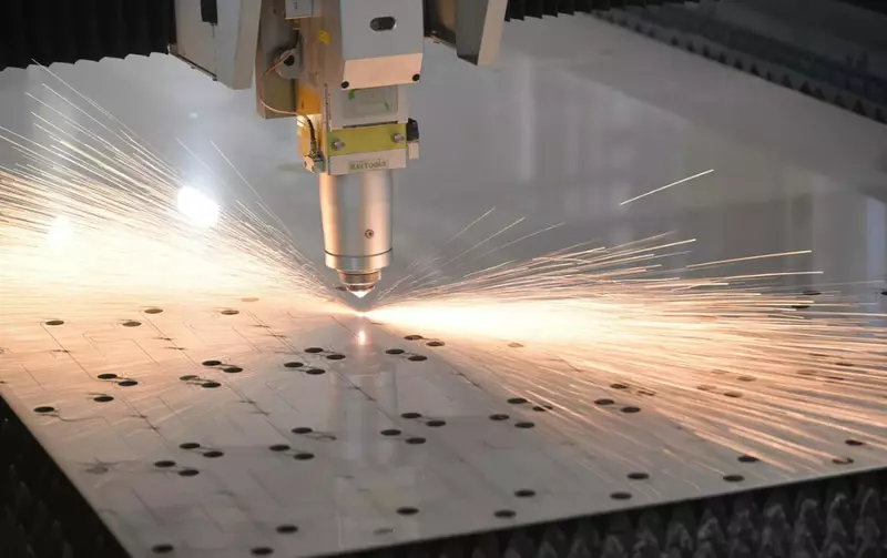 Картинка 1 для статьи «Перспективные разработки: Российские специалисты создали лазерные технологии для ремонта авиационной техники»