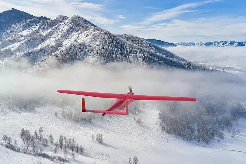 Картинка №1 для поста «Авиация: МЧС получило 12 беспилотников Геоскан 701 для работы в Арктике»