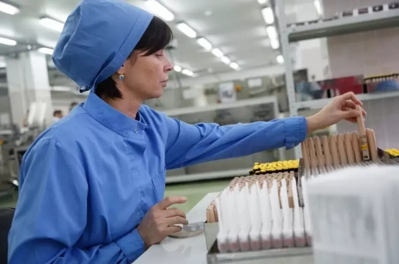 #10 для публикации «Обзор В октябре 2025 года в России были открыты и реконструированы 23 медучреждения»