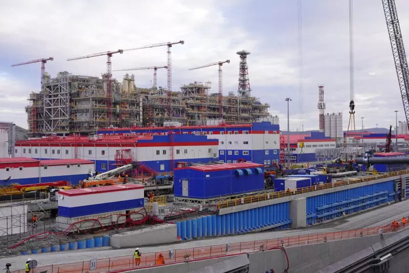 Изображение №2 для статьи «Ямал: На первой линии завода Арктик СПГ 2 начались пусконаладочные работы»