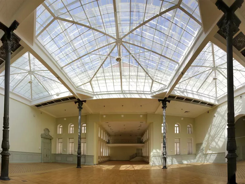 Иллюстрация №2 для поста «Спорт: Реконструкция здания Телеграфа в Санкт Петербург»