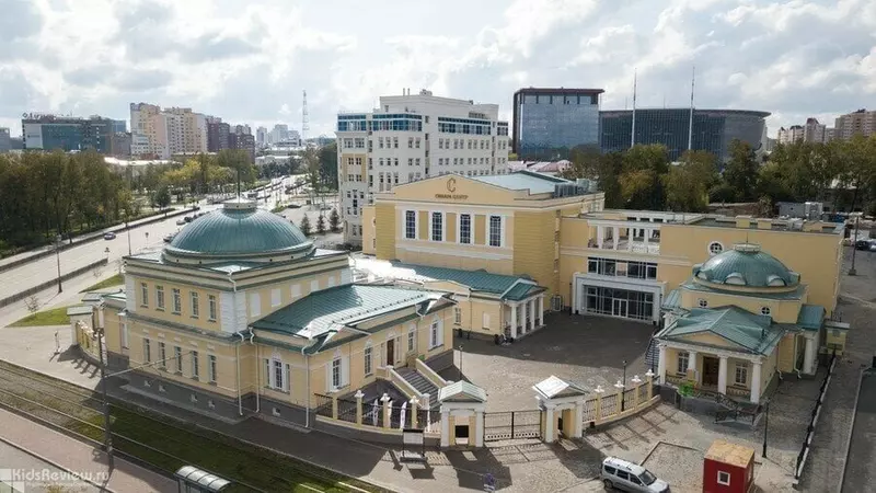 Уральский миллиардер открыл новую галерею в старинном особняке в Екатеринбурге