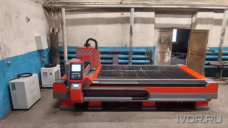 Станок лазерной резки INVADER PRO-1530