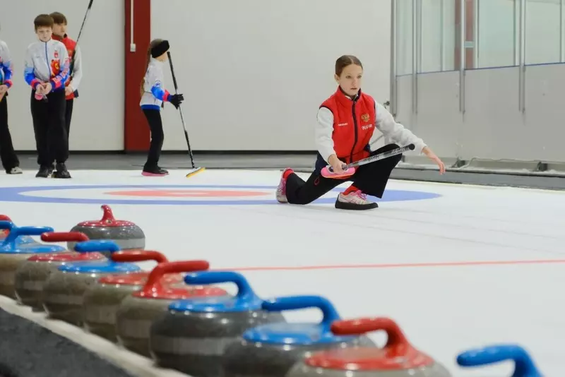 №5 для поста «В столице Прикамье открылась ледовая арена Красная машина»