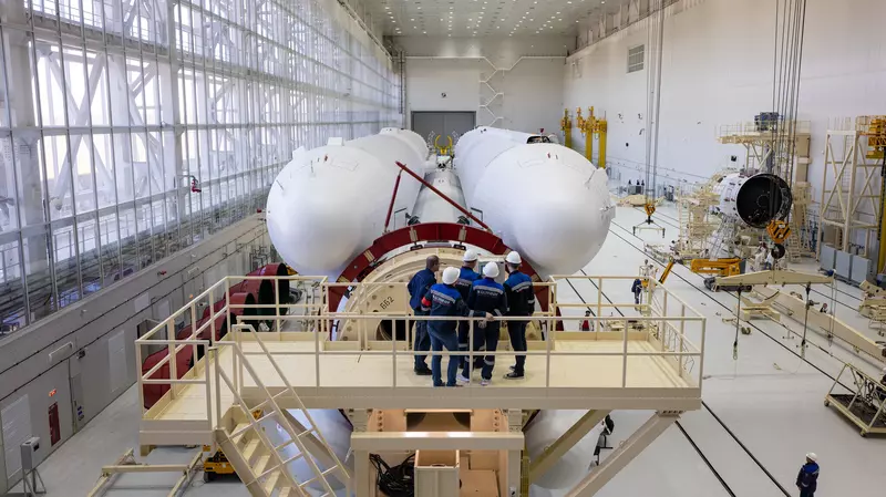 Фото 4 для поста «ракеты-носители: На космодроме Восточный продолжаются работы с ракетой Ангара НЖ»