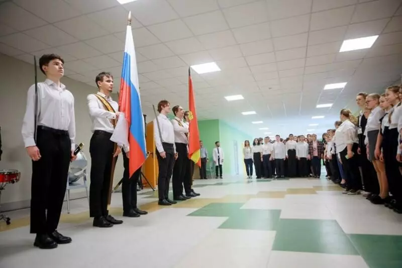 Изображение 2 для «Челябинск: Под Челябинском появился первый ИТ лицей»