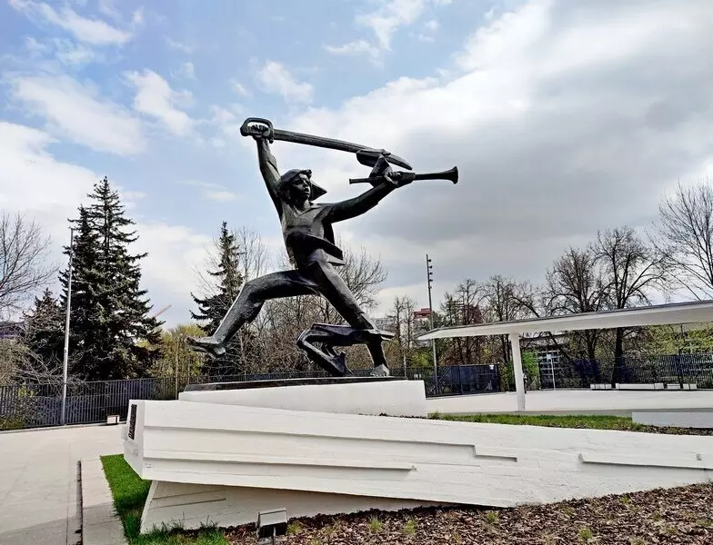 Картинка 66 для новости «Реставрация Дворца пионеров на Воробьевых горах»