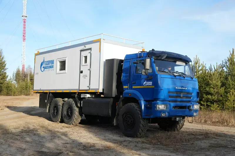 В ООО Газпром трансгаз Югорск поступила современная передвижная экологическая лаборатория