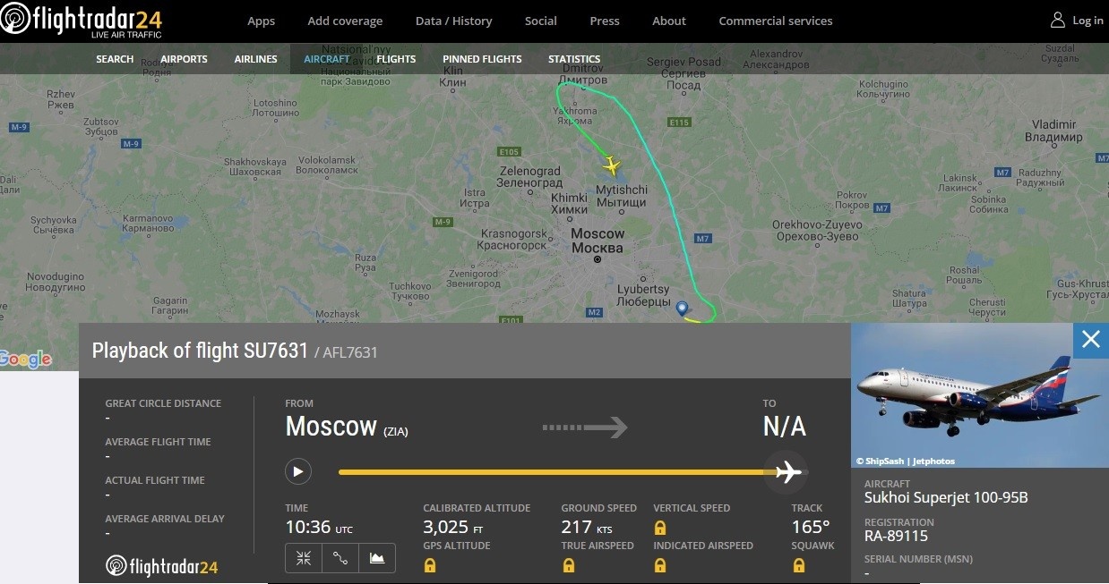 Su flights. Sukhoi Superjet 100 flightradar24. SSJ 100 Шереметьево flightradar24. Катастрофа сухой Суперджет 100 flightradar24. Красный самолет в Flight Radar.