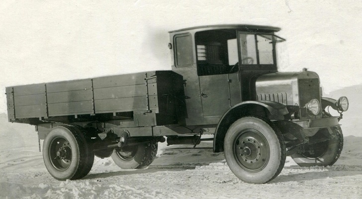 Я-3, Ярославский автозавод, ЯАЗ, история ЯАЗ, ярославский грузовик, ЯМЗ, Ярославский моторный завод, Автодизель