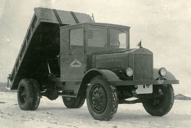 Ярославский автозавод, ЯАЗ, история ЯАЗ, ярославский грузовик, ЯМЗ, Ярославский моторный завод, Автодизель, ЯС-3