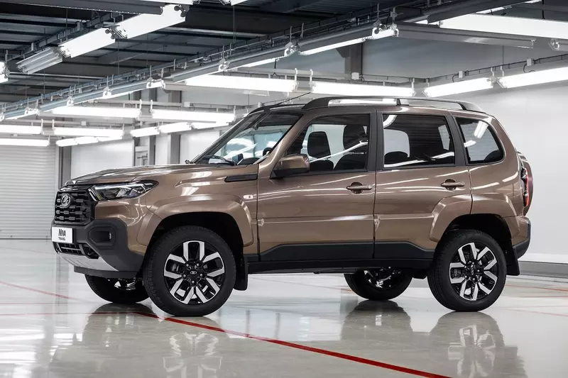 2 для «Лада: АВТОВАЗ представил модернизированную версию внедорожника»
