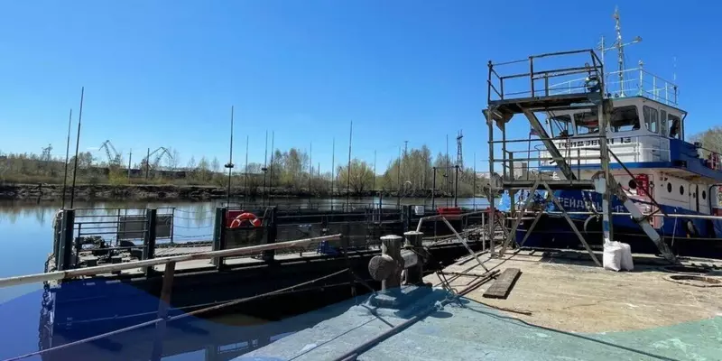 Фото №2 для статьи «Пермская судоверфь: Пермская судоверфь изготовила модульный причал для электрокатамарана»