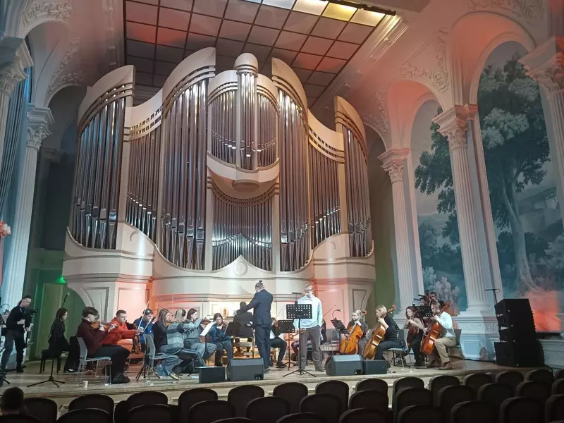 Фото 2 для «Спорт: В Смоленске открылся первый частный Дом музыки»