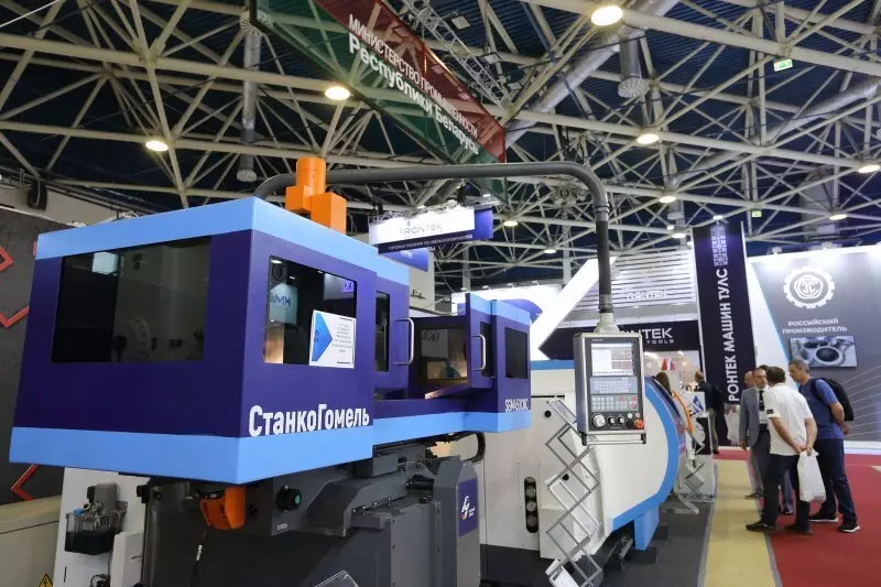 Иллюстрация 2 для новости «станкостроение: Союзный станок шагает по России и Белоруссии»