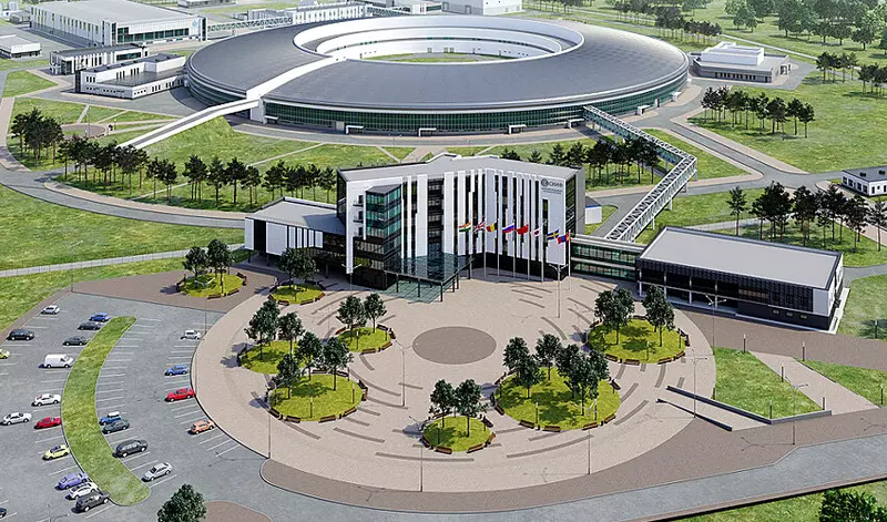 С самым маленьким эмиттансом