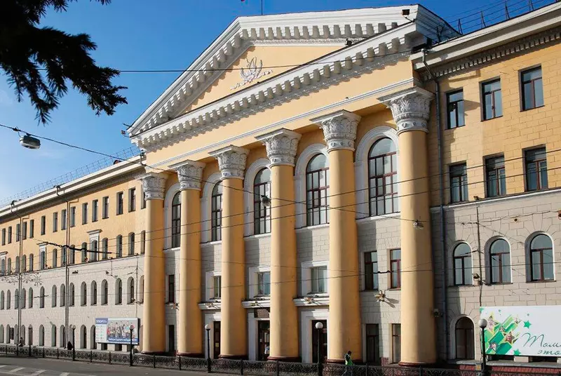 Изображение #1 для новости «Наука: В ТУСУРе запатентовано устройство для создания тонкопленочных покрытий в микроэлектронике аэрозолем»