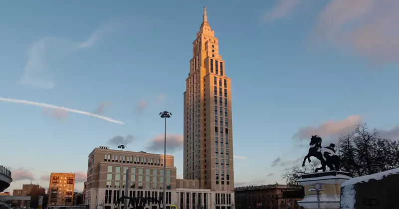 Фото №3 для «жилищное строительство: В январе 2024 года в России введено 12 1 млн кв»