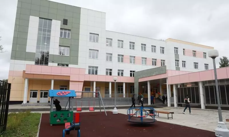 Иллюстрация №2 для «модернизация здравоохранения: В Ярославле начала работу новая детская поликлиника во Фрунзенском районе»