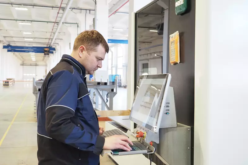 Картинка #1 для публикации «Новые заводы и цеха: В Мордовии открыли первое предприятие в ОЭЗ завод Световые инновационные системы»