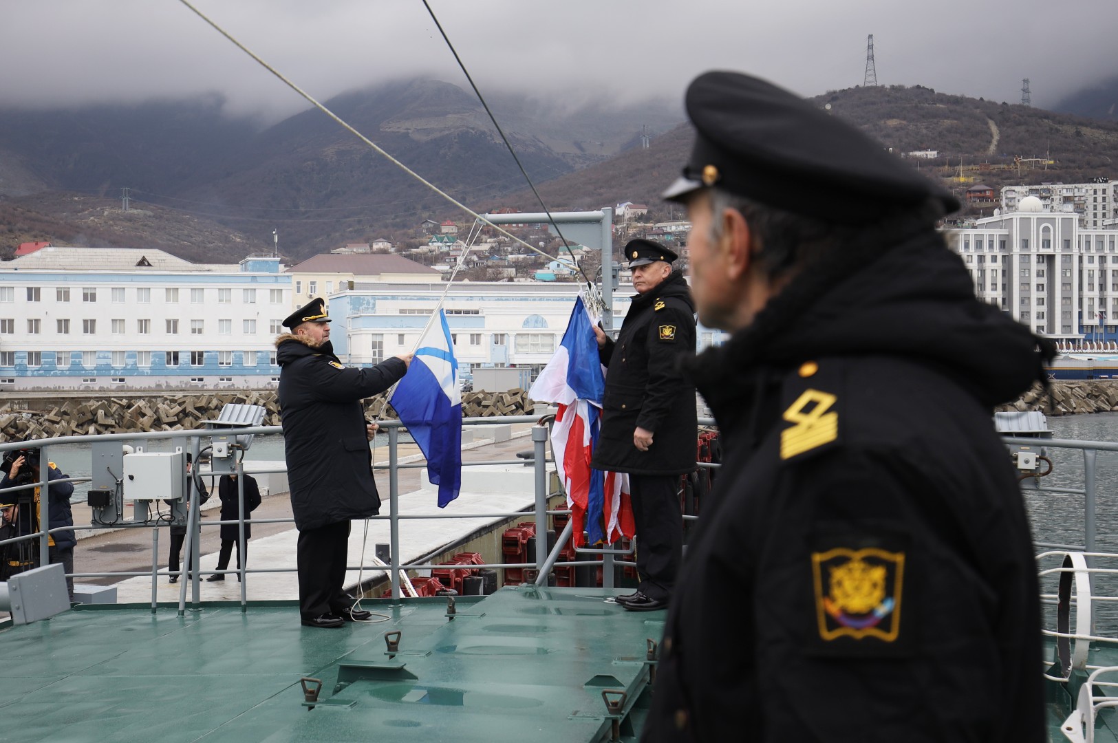 Новороссийск вмф части. База Черноморского флота в Новороссийске. Морская база в Новороссийске 2022. Военно морская база Новороссийск.