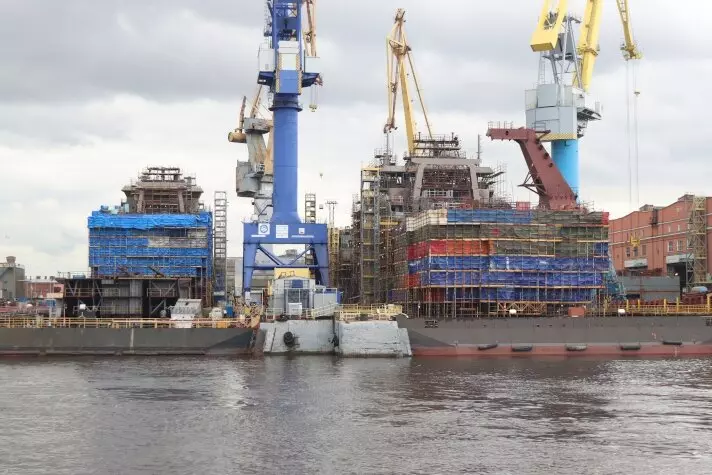 Траулеры проекта СТ-192 переходят на отечественное электрооборудование