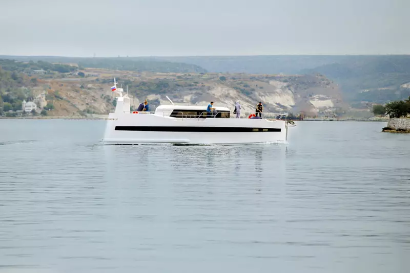 Иллюстрация 1 для новости «Судостроение и судоходство : Судоверфь построила очередную серийную яхту проекта 14»