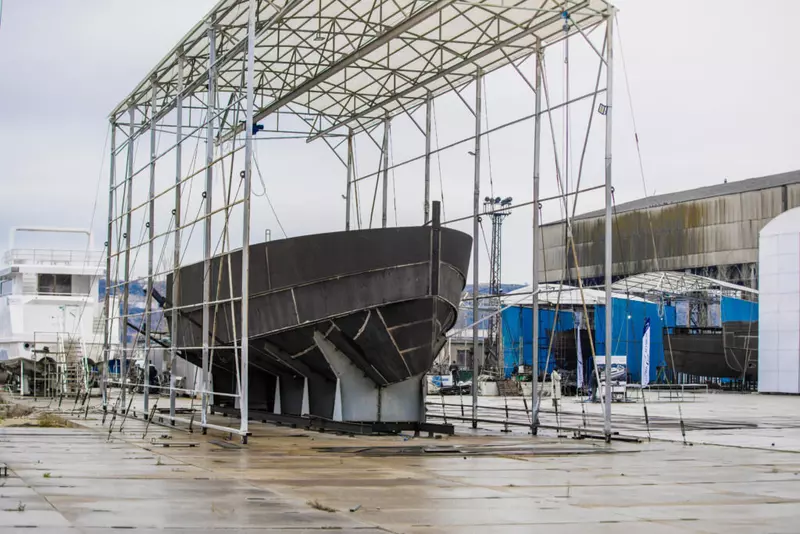 Картинка №3 для новости «Краснодарский край: На верфи Попилов Яхты заложена одиннадцатая яхта проекта 14»