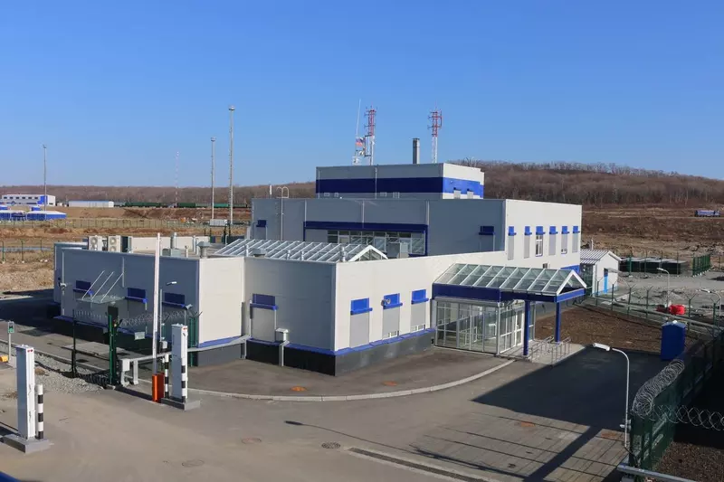 В порту Владивосток открыт морской грузо пассажирский постоянный многосторонний пункт пропуска