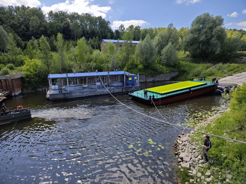 Картинка #2 для поста «Р-Флот: На СЗ Р Флот спущена на воду баржа Ми Флот 02 проекта 2007»