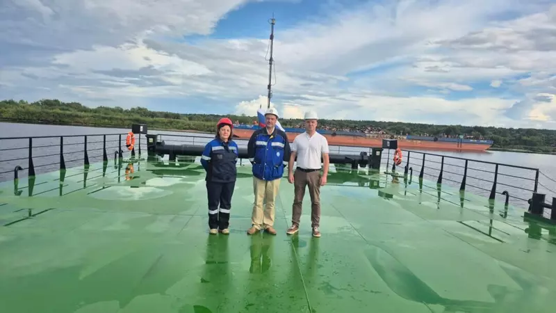 СЗ Архангельская РЭБ флота сдал плавучий причал проекта ПП20