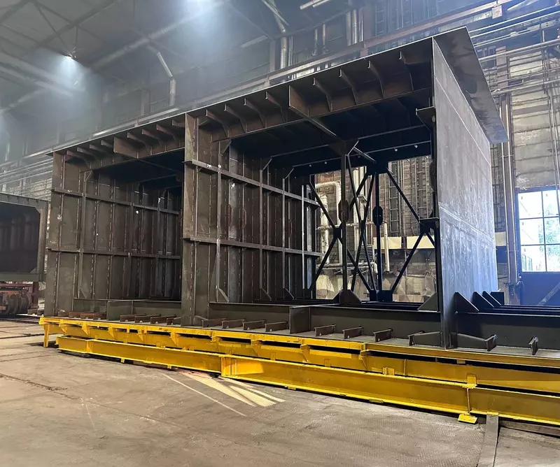 Картинка 2 для публикации «Самусьский судостроительно-судоремонтный завод: На Самусьском ССЗ заложена баржа площадка проекта 66»