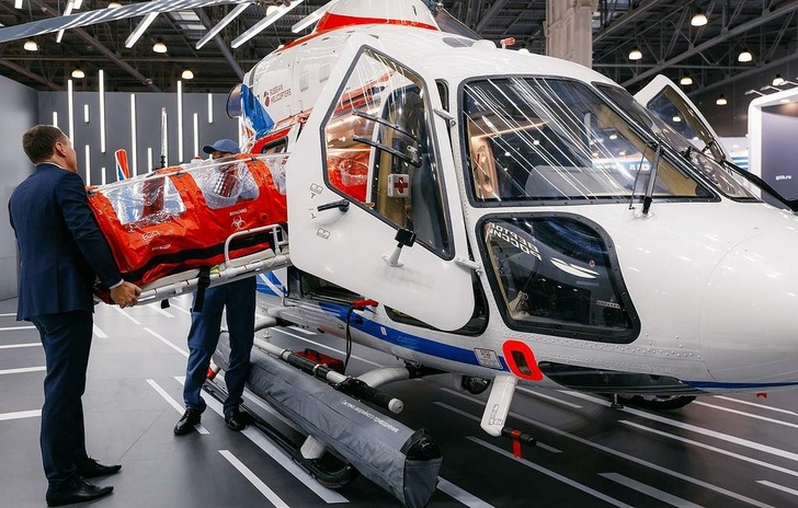 Вертолет "Ансат" с модулем для эвакуации больных коронавирусом Пресс-служба холдинга "Вертолеты России"