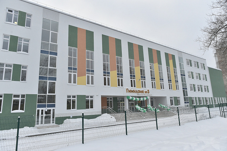 В Перми и Якутске открыты новые корпуса школ
