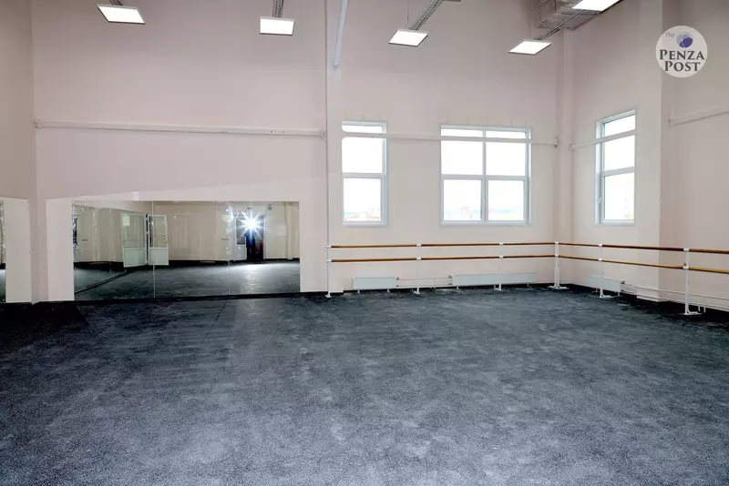 Фото №8 для поста «В Пензе состоялось открытие нового ледового комплекса Хрустальный»