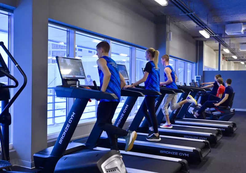 Фото №2 для поста «Пермь: В столице Прикамья состоялось открытие стадиона Юность»