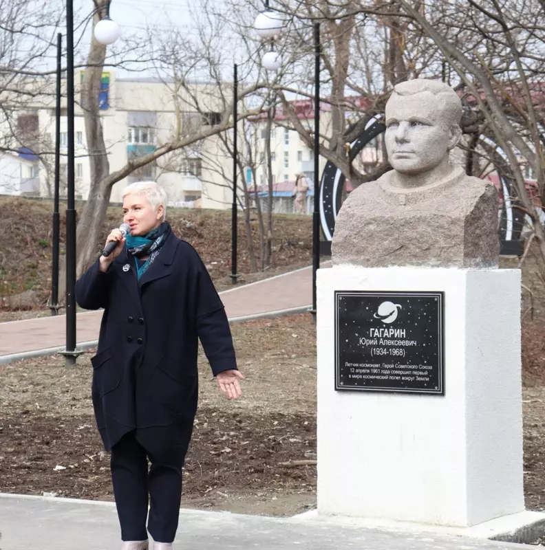 Картинка №2 для публикации «Спорт: В Холмске Сахалинской области открыли современный скейт парк»