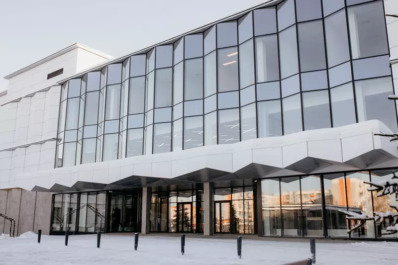 Фото #3 для статьи «объекты культуры: Образовательный комплекс в Кемерове»