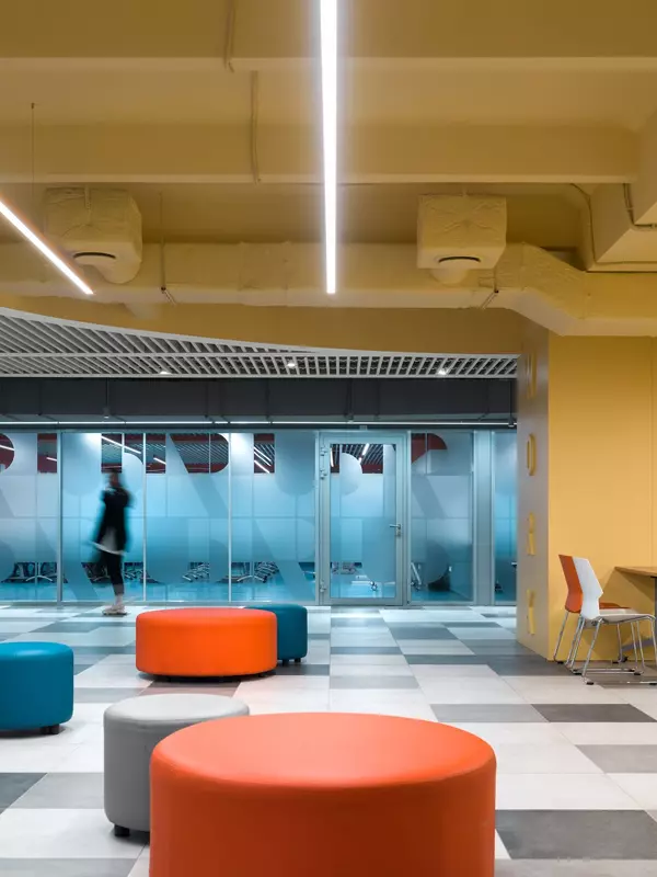 Картинка 13 для статьи «Реконструкция интерьеров главного корпуса РУДН»