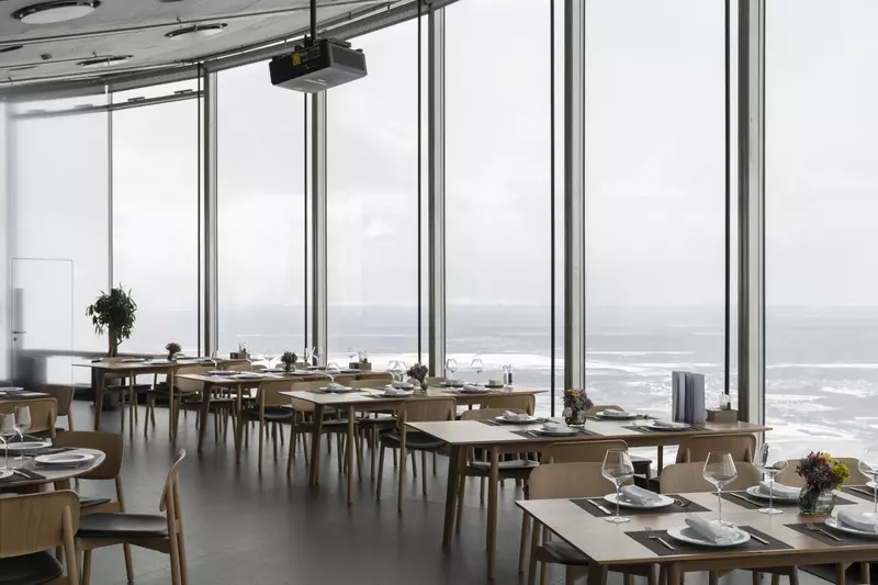 Иллюстрация №7 для статьи «Футуристическая архитектура из Мурманской области»