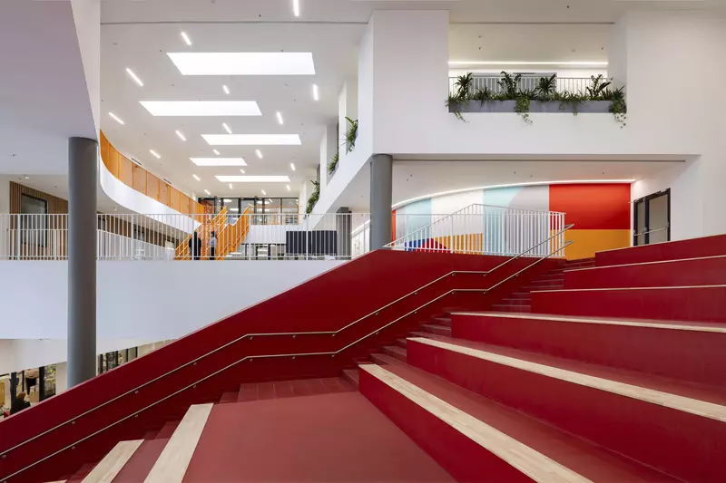 Изображение #23 для поста «Бауманская инженерная школа 1580 в Москве»