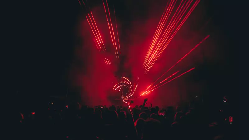 Иллюстрация 10 для «Новости городского благоустройства в России»