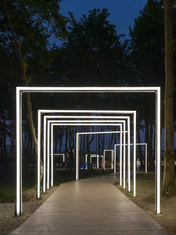 Фото 6 для поста «Парк Света в Калининградской области»